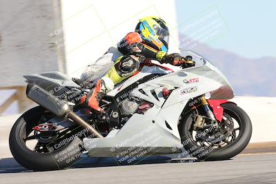 media/Dec-04-2025-Racers Edge (Thu) [[5ebc9f124d]]/3-B Group/4-Session 2 (Turn 9 Entry)/